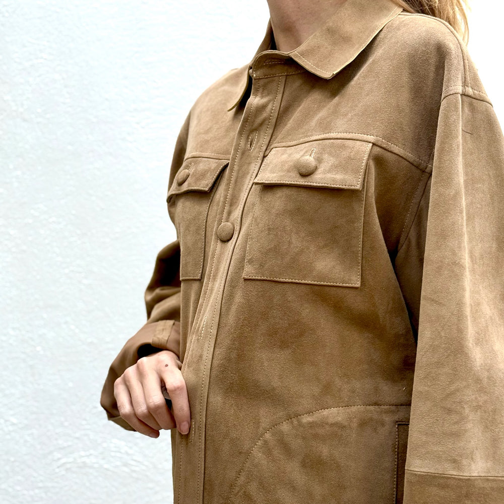 
                      
                        Boyfriend Jacket Café Gamuza
                      
                    