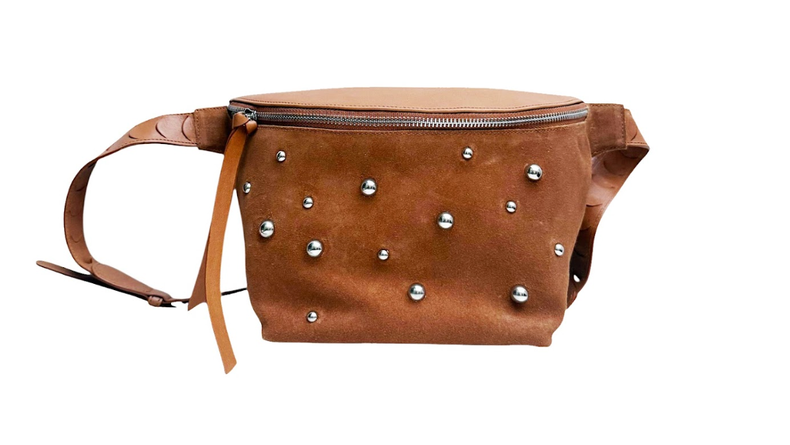 Pía Gamuza Camel Estoperoles